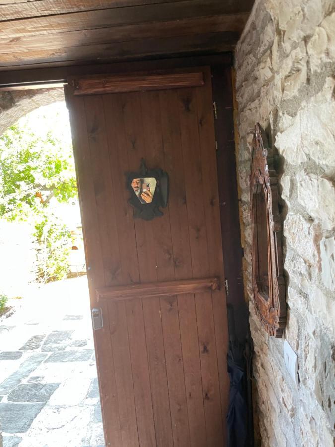 Konaku Guest House Gjirokastra Zewnętrze zdjęcie