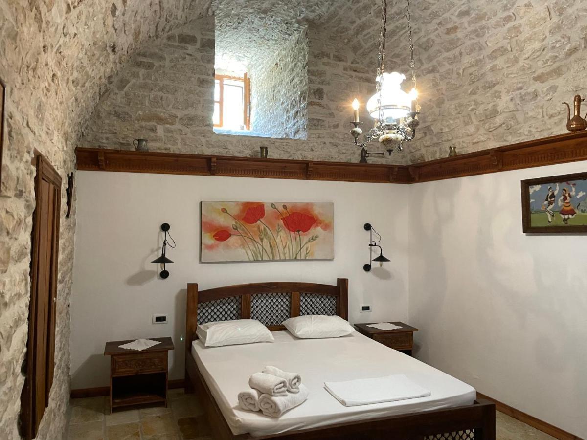 Konaku Guest House Gjirokastra Zewnętrze zdjęcie