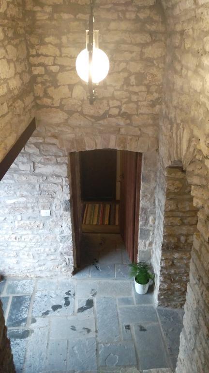 Konaku Guest House Gjirokastra Zewnętrze zdjęcie