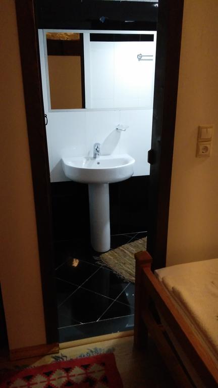 Konaku Guest House Gjirokastra Pokój zdjęcie