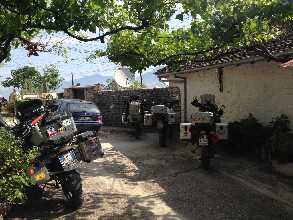 Konaku Guest House Gjirokastra Zewnętrze zdjęcie