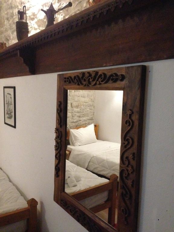 Konaku Guest House Gjirokastra Zewnętrze zdjęcie