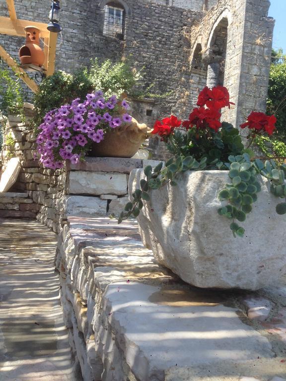 Konaku Guest House Gjirokastra Zewnętrze zdjęcie
